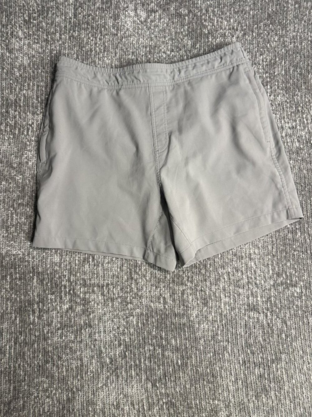 Mack Weldon Men’s Size XL Gray Zip Pocket Nylon Summer Shorts